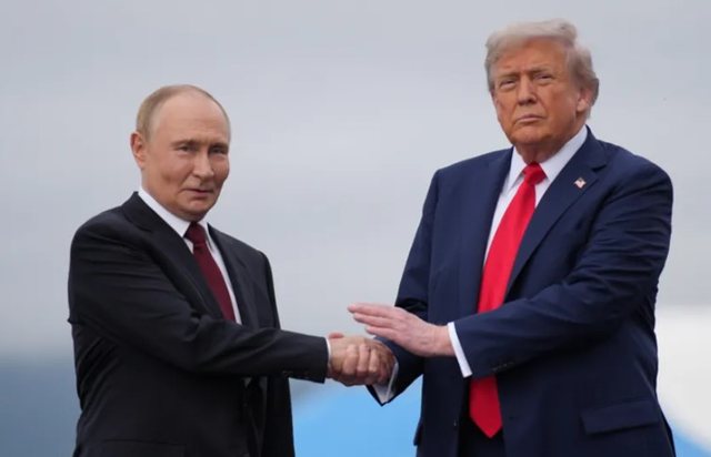 Rusia përshëndet Strategjinë e re të Sigurisë të