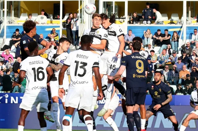 Serie A/ Juventus pëson disfatë nga Parma, vë në rrezik