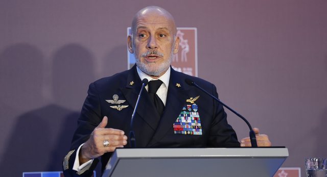 Kreu i komitetit ushtarak të NATO-s: Do jemi më agresivë ndaj