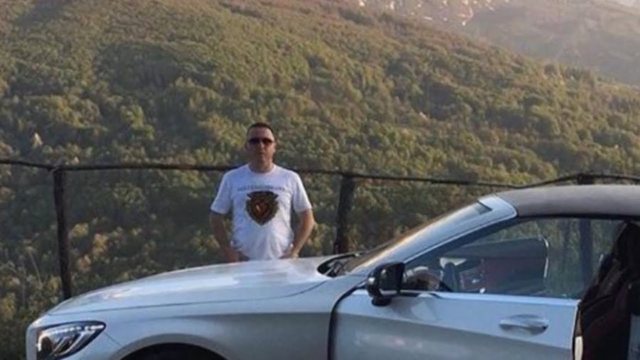 Makinat luksoze t&euml; Ervis Martinajt n&euml; duart e shtetit, zyrtar&euml;t e