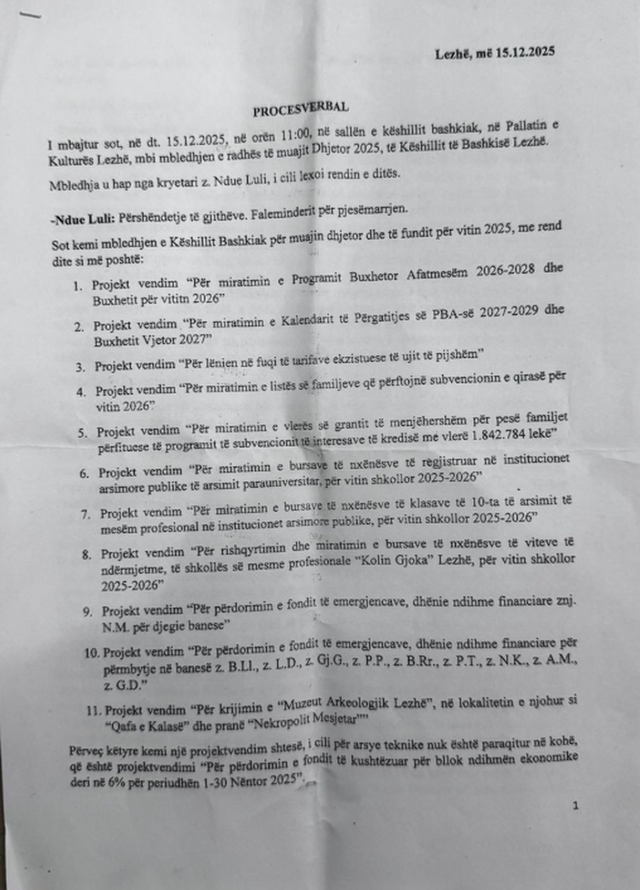 Socialist&euml;t em&euml;rojn&euml; edhe kryetaren e Partis&euml; Demokratike