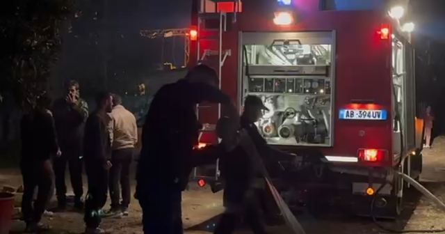 Fire in an apartment in Lushnje, a 12-year-old girl ends up in the hospital from
