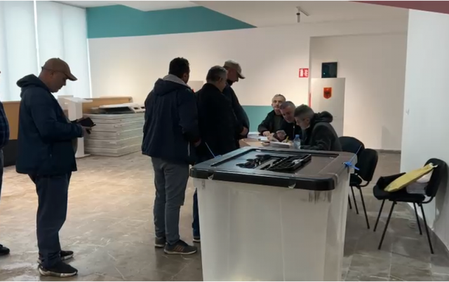 3 kandidat&euml; n&euml; gar&euml;, zgjidhet sot kreu i deg&euml;s &euml; PD