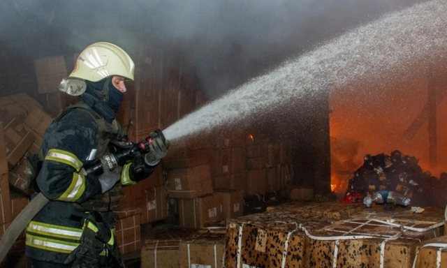 Lufta në Ukrainë/ Një i vrarë dhe 14 të plagosur nga