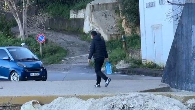 Tre ditë pa ujë/ Rëndohet situata në Vlorë, spitali