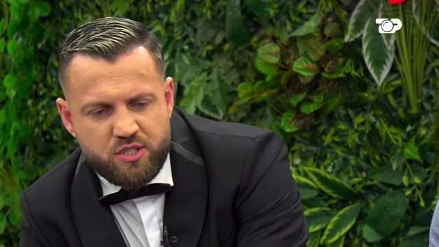 &ldquo;M&euml; shum&euml; shoh Malin me Stenaldon&rdquo;/ Luizi analizon