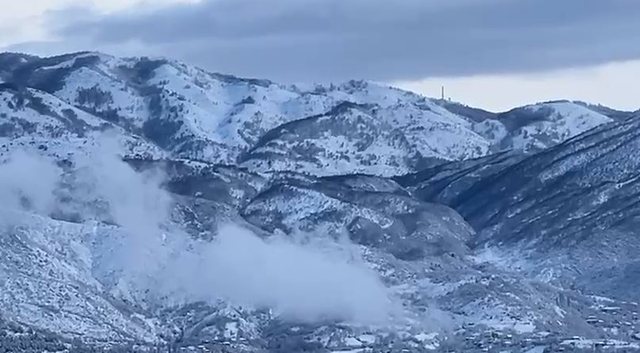 Over 40 cm of snow/ Isolated villages and lack of electricity, problems in some