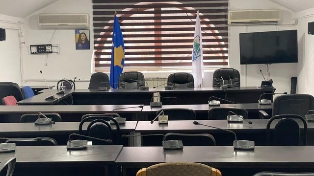 Lista Serbe rikthehet në drejtimin e 4 komunave në Kosovë,