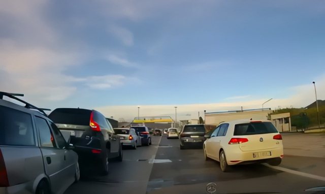 Aksident zinxhir n&euml; autostrad&euml;n Tiran&euml;&ndash;Durr&euml;s,