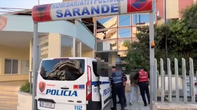 Ndihmoi dy autor&euml;t n&euml; vendosjen e tritolit n&euml; Sarand&euml;,