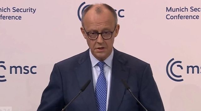 &ldquo;Rendi bot&euml;ror nuk ekziston m&euml;&rdquo;/ Merz hap Konferenc&euml;n