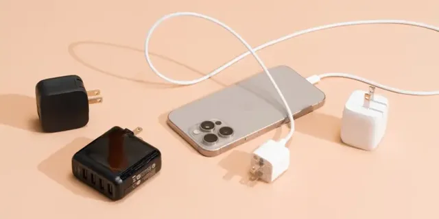 Sa shpesh duhet ta karikoni telefonin? Gabimet që po dëmtojnë