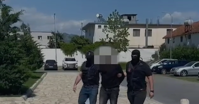 Në kërkim ndërkombëtar nga Spanja, arrestohet