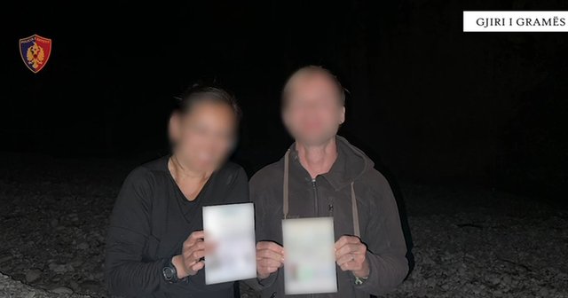 Humbën në ‘Gjirin e Gramës’, policia shpëton dy