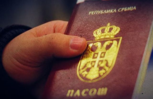 Serbia u jep shtetësi rusëve të sanksionuar nga SHBA-ja dhe