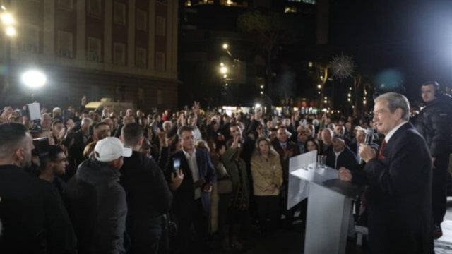 DP protest in front of the Prime Minister's Office, Police publish