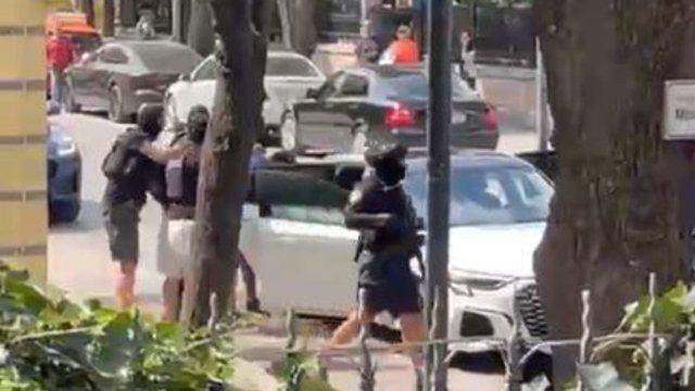 Police 'armor' Korça, numerous forces land to capture a wanted