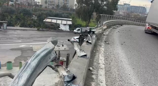 Aksident n&euml; aksin C&euml;rrik-Gramsh, dy vajza mbeten t&euml; plagosura