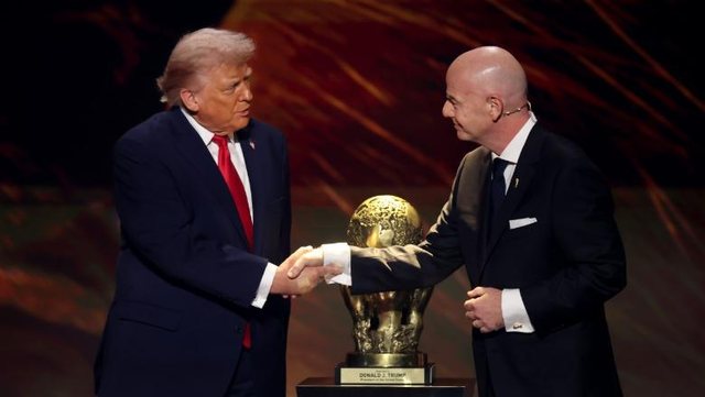FIFA i jep Trumpit ‘Çmimin e Paqes’: Një nga nderet