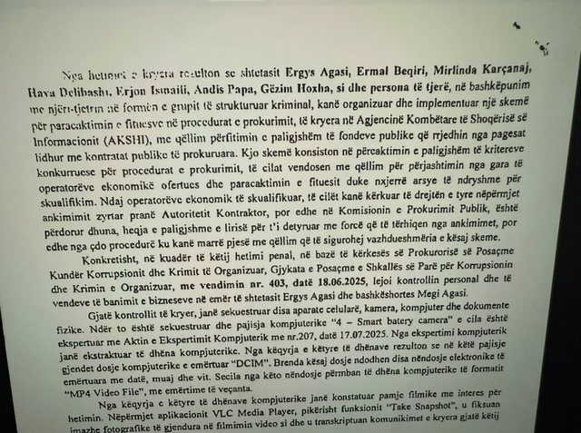 Bardhi nxjerr dosjen e AKSHI-t: Rama ka r&euml;n&euml; n&euml;