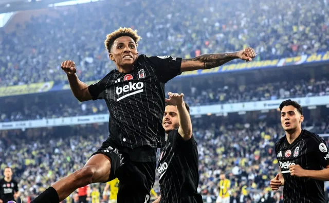 Besiktas fiton derbin ndaj Fenerbahces dhe i “jep” titullin