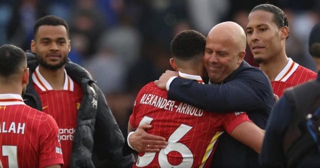 Liverpool-i në prag të lavdisë, mjafton vetëm një