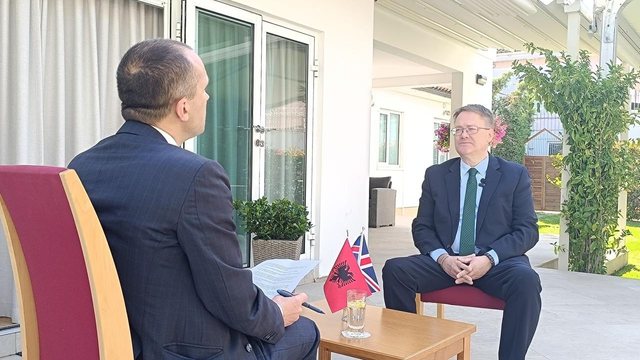 “Problemet për zgjedhjet po adresohen”/ Ambasadori britanik: