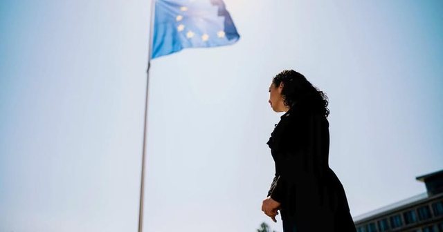 Osmani-BE-së: Ndalni mbështetjen për Vuçiçin,