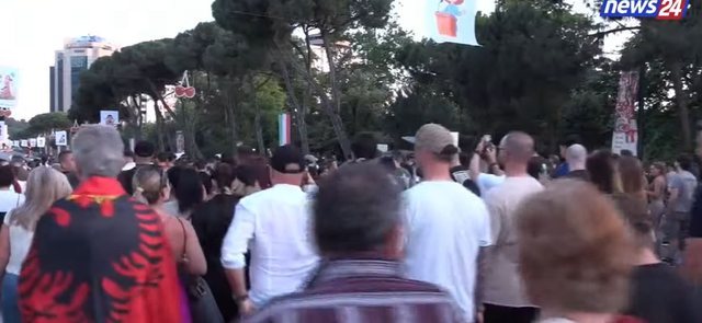 Protesta kundër ndërtimeve në zonat e mbrojtura! Pas