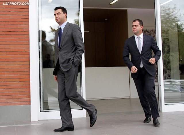 Oerd, ti nuk rrëzove Bashën. Ti rrëzove demokratët.