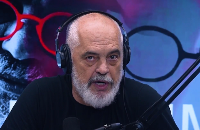 Rrethimi i Kryeministrisë nga protestuesit, Rama fshihet sërish pas