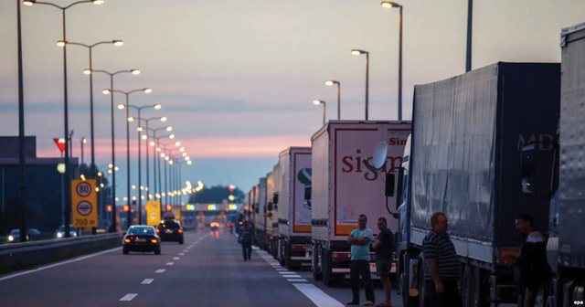 Rënia e euros po nxit importet në sasi, u rritën 14% në 2024