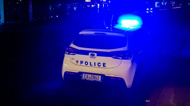 Plagosen me arm&euml; zjarri pronari shqiptar i nj&euml; restoranti dhe djali i