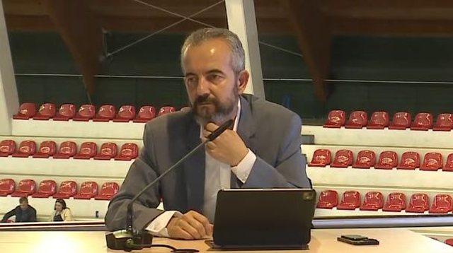 “Varet se si partitë do të organizojnë