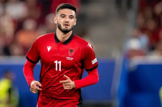 Broja jasht&euml; list&euml;s te Burnley s&euml;rish, &ccedil;far&euml; po ndodh