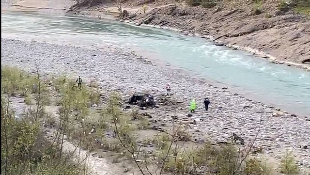 VIDEO/ Aksidenti me 8 të vdekur, si ra makina me klandestinë nga 100