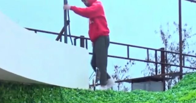 &ldquo;Nuk mundem m&euml;&rdquo;/ &Ccedil;far&euml; ndodhi me Kristin? Tenton