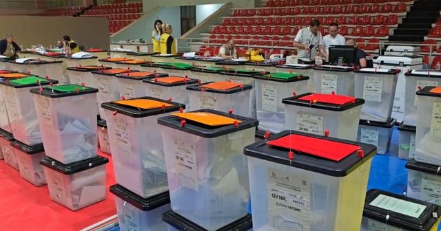 Numërohen 95% e kutive të votimit, PS 82 mandate, ndjek PD-ASHM me 52