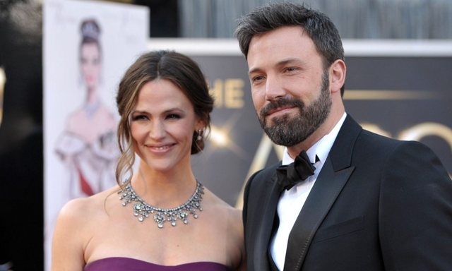 Pas divorcit me Jennifer Lopez, Ben Affleck ndez thashethemet për një