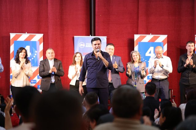 “Do zvarriteni përsëri në llucën e korrupsionit