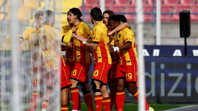 Lecce e Ramadanit frenon Udinesen, fitore e r&euml;nd&euml;sishme p&euml;r