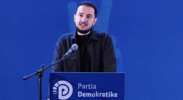 Salianji nis takimin me demokrat&euml;t n&euml; Berat: Shqip&euml;ria m&euml; e