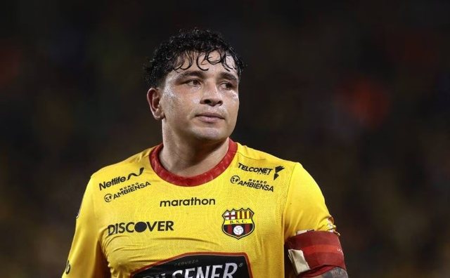 Ekzekutohet me armë zjarri futbollisti i kombëtares së Ekuadorit