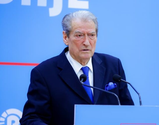 Protest&euml; t&euml; dhunshme m&euml; 22 dhjetor?/ Berisha: Jemi parti