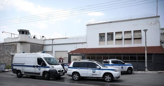 Vrasja e Jani Aliajt dhe plagosja e nj&euml; tjet&euml;r shqiptari, Policia