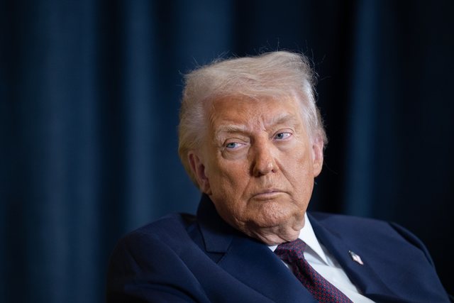 Rekord n&euml; SHBA, 22 mjek&euml; kontrollojn&euml; Trump n&euml; check-up,