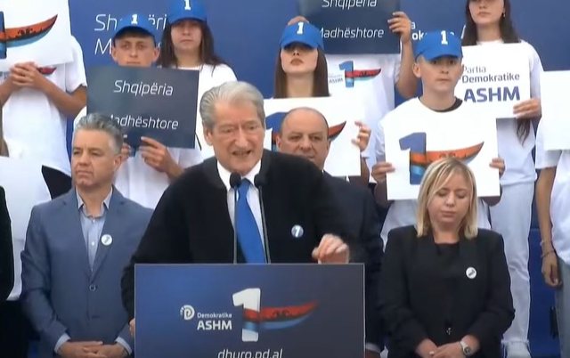 Berisha: Debati intensiv me influencerë dhe TikTok do të nxitet