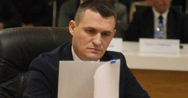 EMRAT/ Kush janë katër kandidatët që kërkojnë
