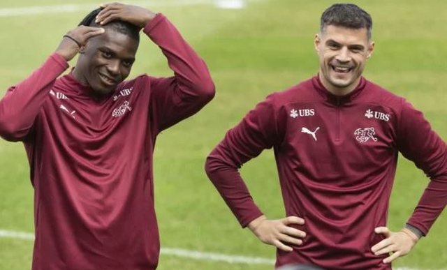 E papritur për Xhaka & Co., lideri i Zvicrës nuk lejohet të