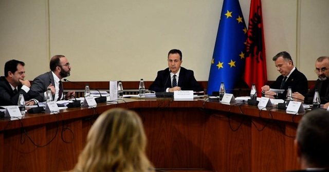 K&euml;rkuan ndryshime n&euml; komisionin p&euml;r Reform&euml;n Territoriale,